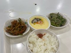 -浦东图书馆读者餐厅