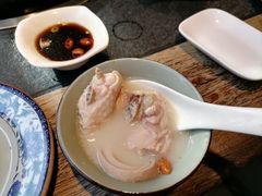 -大匠工房古船木艺术餐厅·猪肚鸡专门店(长白仙岛店)