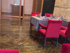 -粤尚腾香居中餐厅(首都机场希尔顿店)
