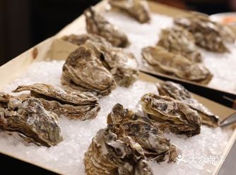 「上海静安瑞吉酒店」好友邀请，去了午餐自助
