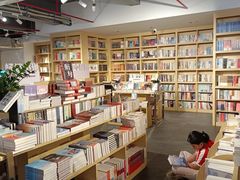 -新华书店(解放路店)