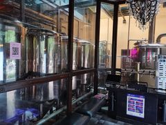 -爱啤精酿·民谣酒馆(滨江店)