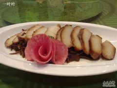 目鱼蛋-南山饭店(阳明古镇店)