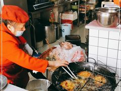 -半月镰胡姐脆皮萝卜饺子