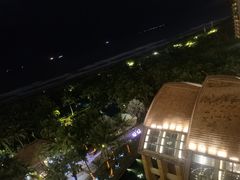 -三亚湾海居铂尔曼度假酒店