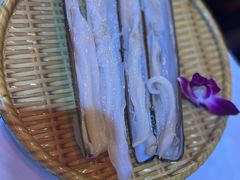 -鲜入围煮花胶鸡海鲜火锅