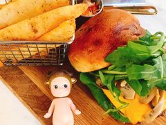 牛肉汉堡-农畉LONFOOD(福田星河COCOPark店)