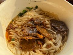 -矮子粉店1985·长沙米粉(湘春路店)