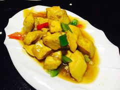 -闫府私房菜·百年鲁菜(恒隆店)