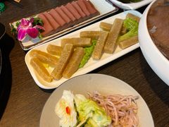 -九牧鱻·渝老鬼重庆火锅(人民路店)