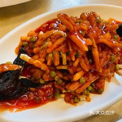 功德林素菜饭庄(前门店)的松鼠桂鱼好不好吃?用户评价口味怎么样?