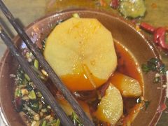 -黄潇洒老火锅(九眼桥宏济巷店)