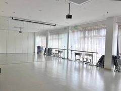 -飞童凡响艺术学校(松江区九里亭校区)
