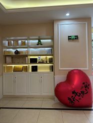 -Bollins波林丝•专研护发中心