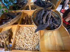 -主子吉湘·湘西土菜(平城街店)