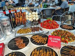 -记忆串城·东北烧烤·小龙虾·大型团建(南油店)