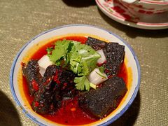 -老湖南民间菜·牛肉十八炒(花都店)
