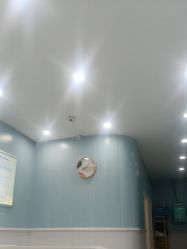 -蕾特恩专业祛痘·皮肤管理