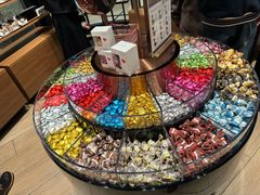 -Laderach 莱德拉(上海环贸iapm店)