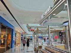 -万达广场(龙湖店)