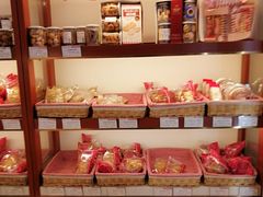 面包甜点陈列柜-红宝石·鲜奶小方(莘庄龙之梦店)