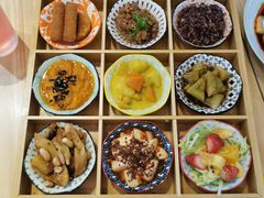 -轻蔬不用等·素食(江苏路店)