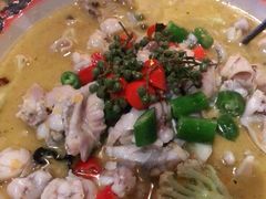 -令狐冲·炭烤活鱼(宝龙店)