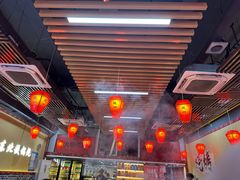 -炖四方东北铁锅炖·烧烤小龙虾(中豪国际店)
