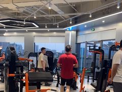 -Hi GYM嗨健身(泥城店)