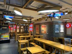 大堂-呷佬·长沙手工米粉(金沙江路店)
