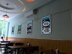 大堂-清真永恒华威肉饼(潘家园店)