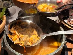 -芸山季·云南山珍菌火锅(人民广场来福士店)