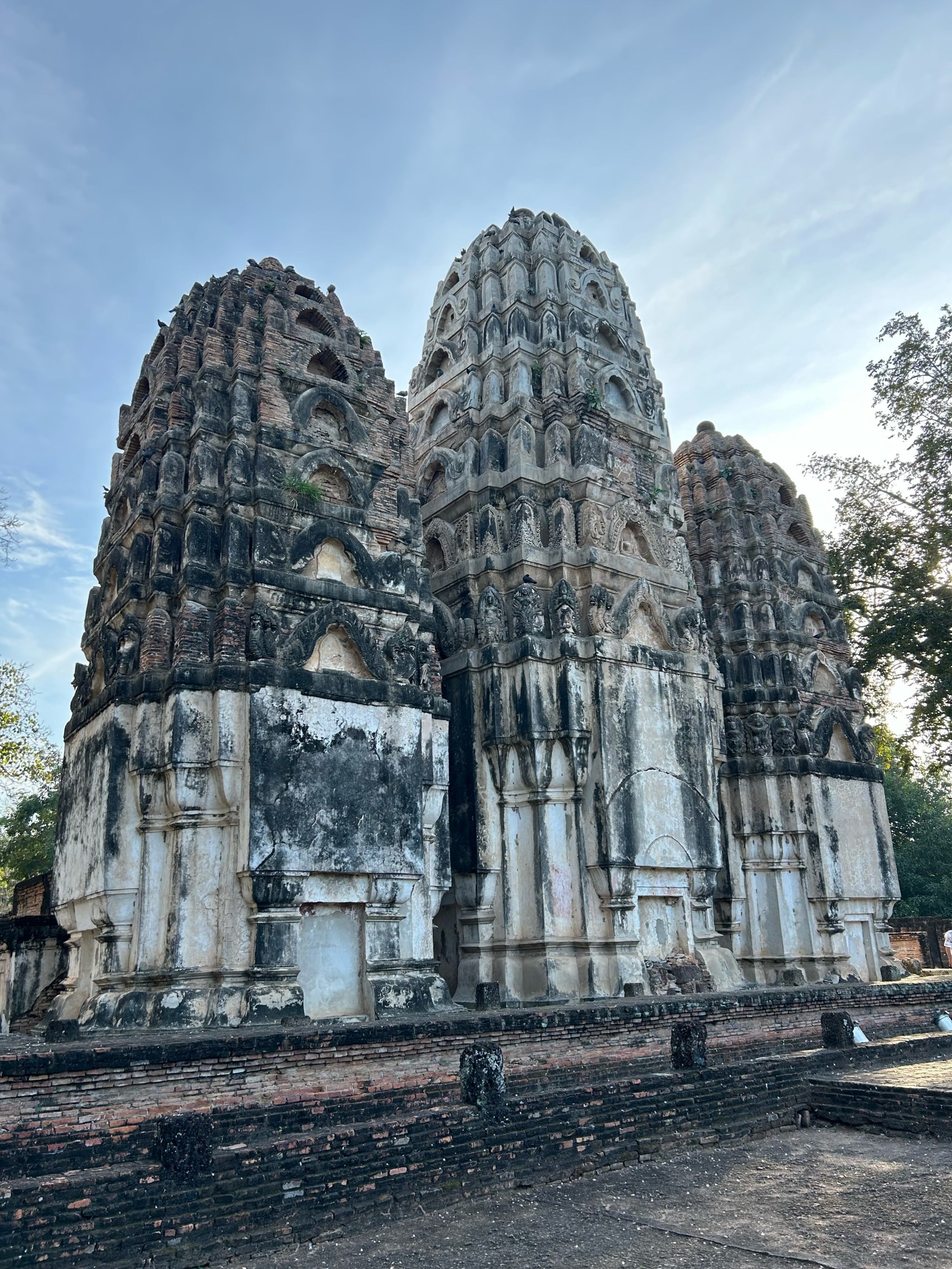 西沙瓦寺|素可泰古城唯一高棉风格佛塔,外形如玉米🌽,美