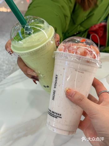 茉酸奶的新品也太好喝了吧……