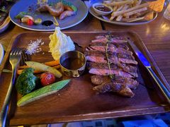 -MARU玛露音乐餐厅(大学路店)
