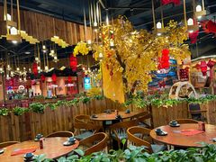 -老滇山寨•云南特色菜•地方菜•民族风情歌舞表演(金碧店)