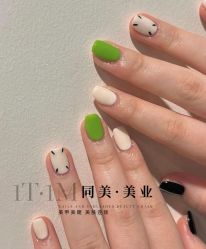 -1T·1M 日式美甲美睫