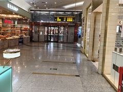-世纪金源购物中心(远大路店)
