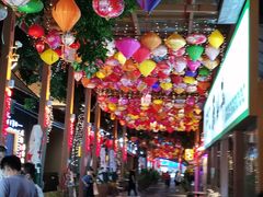 -三亚湾红树林度假酒店美食街