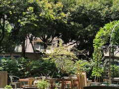 -莉莉家的音乐花园餐吧(航空路店)