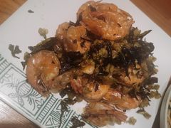 普洱茶香酥虾-云海肴·汽锅鸡·云南菜(广安门天虹店)