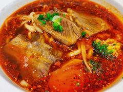 -康师傅私房牛肉面(马泉营奥莱店)