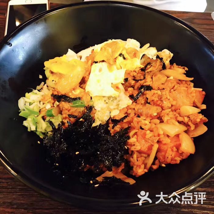 蒙面番茄           *离家的女子*           *离家的女子