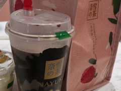 -奈雪的茶(青岛卓悦里INTOWN店)
