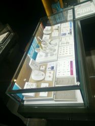 -潮宏基珠宝旗舰店(苏宁广场店)