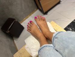 -悦指间美甲美睫