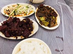 -尹记餐馆(花园店)