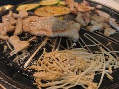 -胡悦里韩式烤肉(芝罘万达广场店)