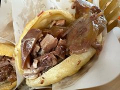 -闫家驴肉老店(华电一校店)