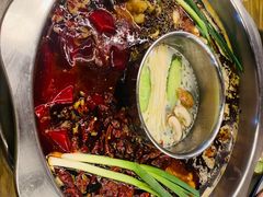 -周幺妹重庆老火锅(银泰城总店)